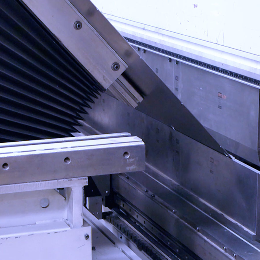 SITEC Lohnfertigung Gesenkbiegen & Kanten 1