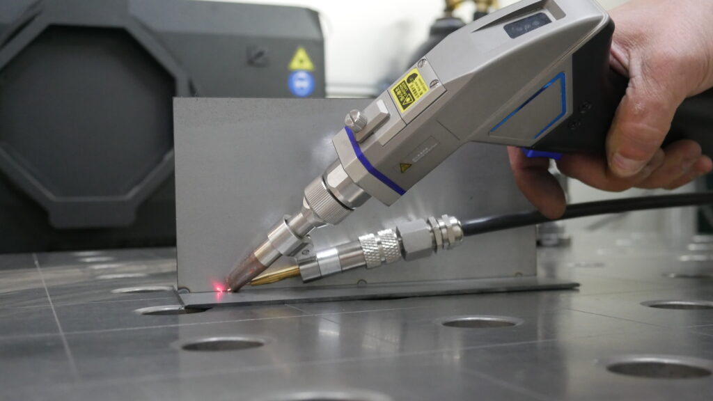 SITEC Lohnfertigung MA1-45 Laserhandschweißgerät 3